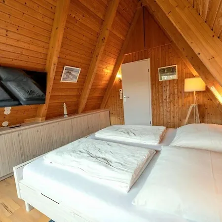 Nyaraló Premium House Damp