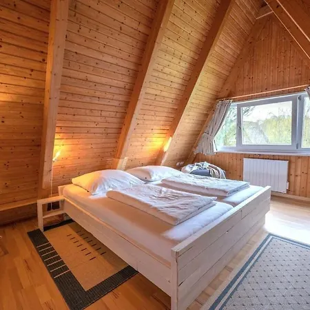 Nyaraló Premium House *